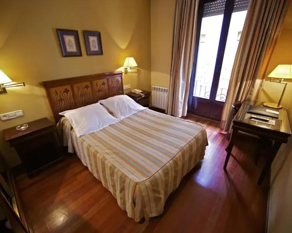 фото Hotel Spa Paris