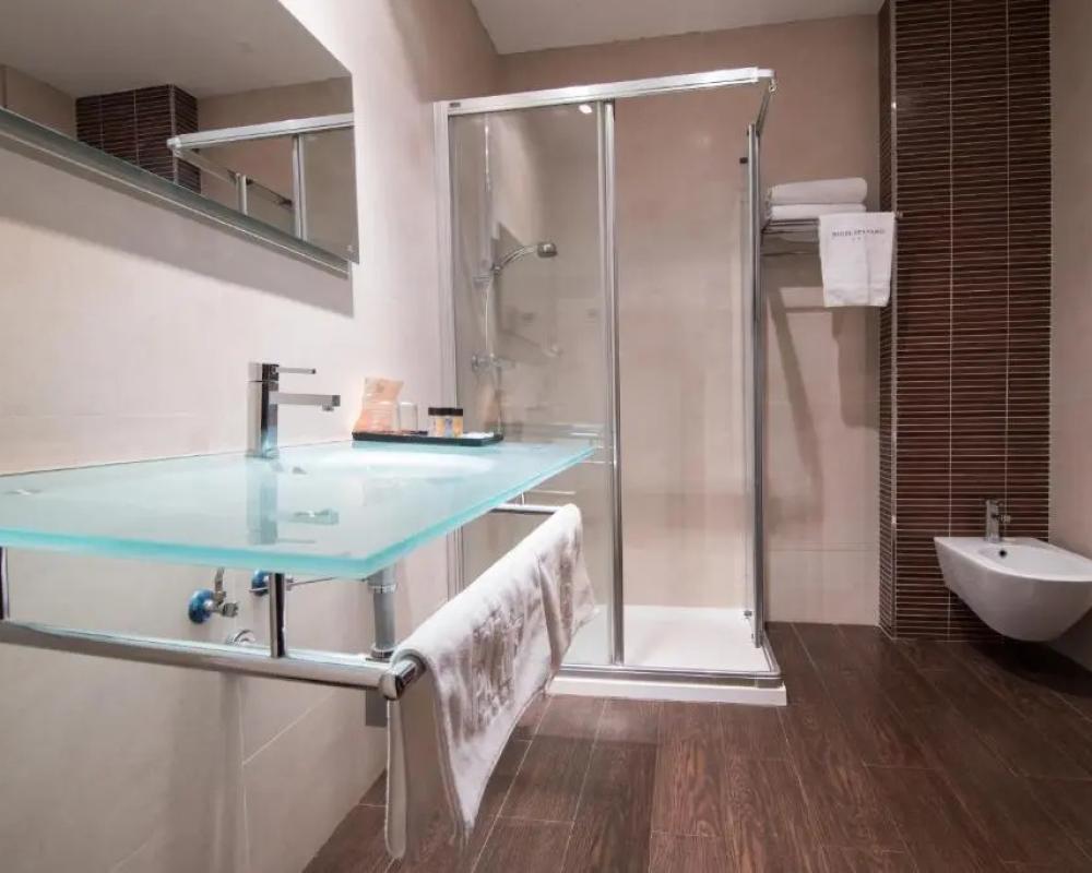 фото Hotel Spa Paris