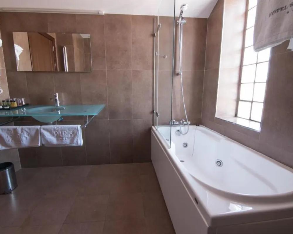 фото Hotel Spa Paris