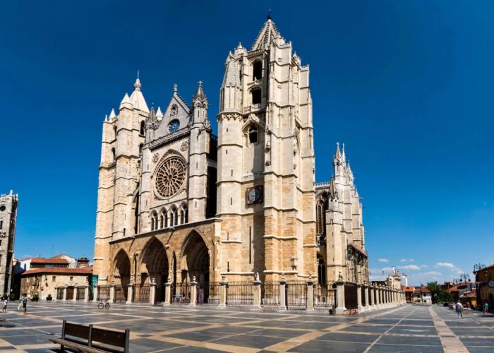 Hotel Zentral Leon Camino
