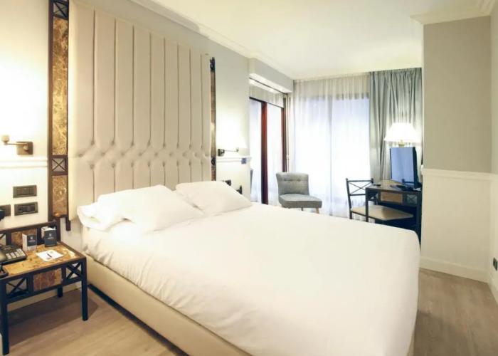 Hotel Gran Via
