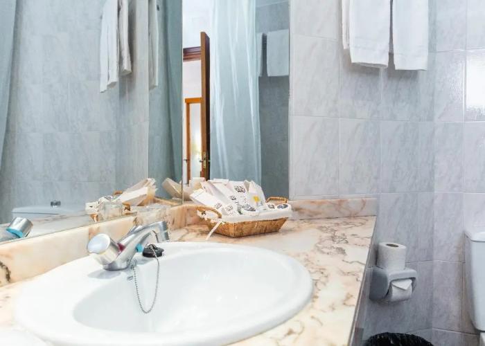 Hotel Abades Loja