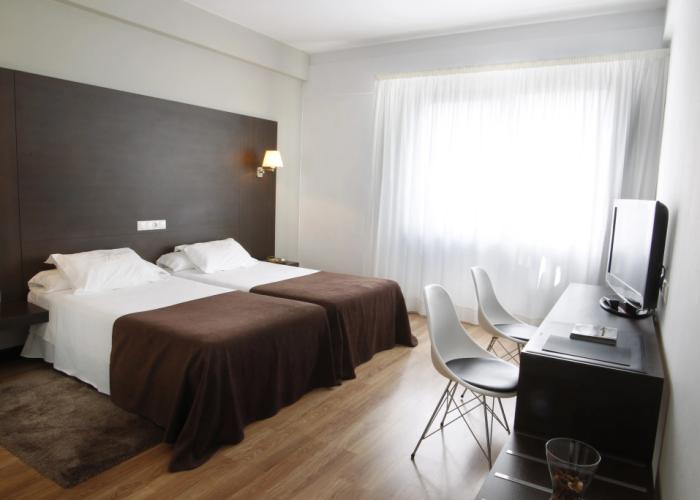 Méndez Núñez Hotel