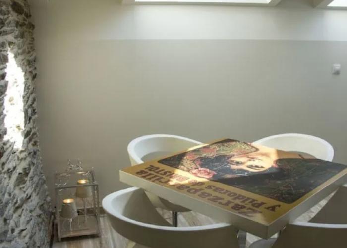 Hostel Cross - Adults Only