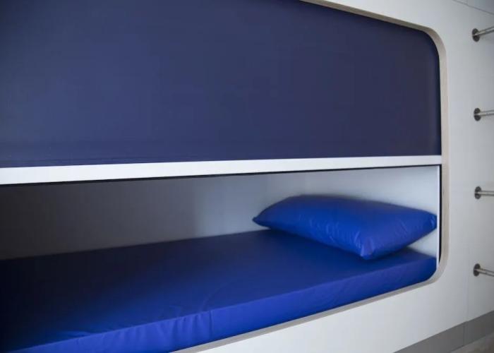 Hostel Cross - Adults Only