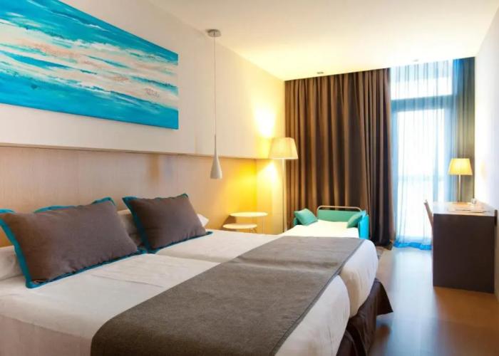 Atenea Port Barcelona Mataro Hotel