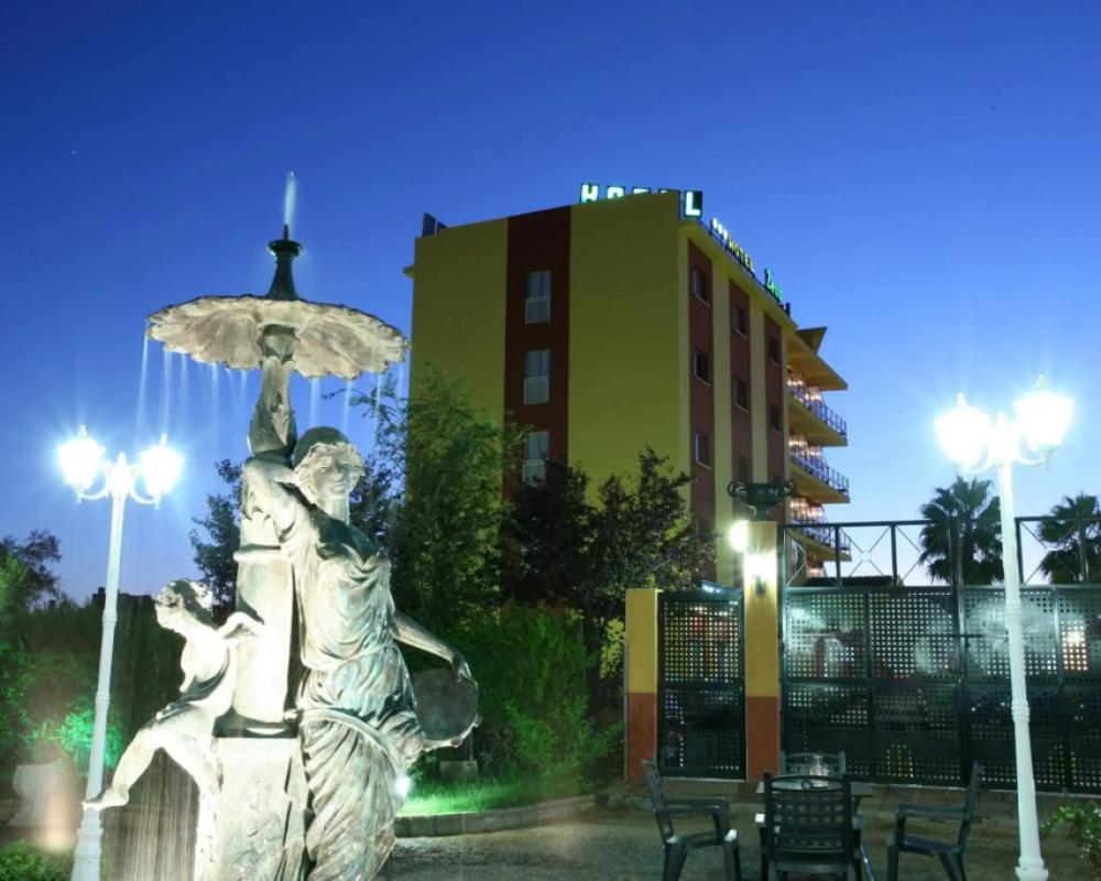 фото Hotel Zeus
