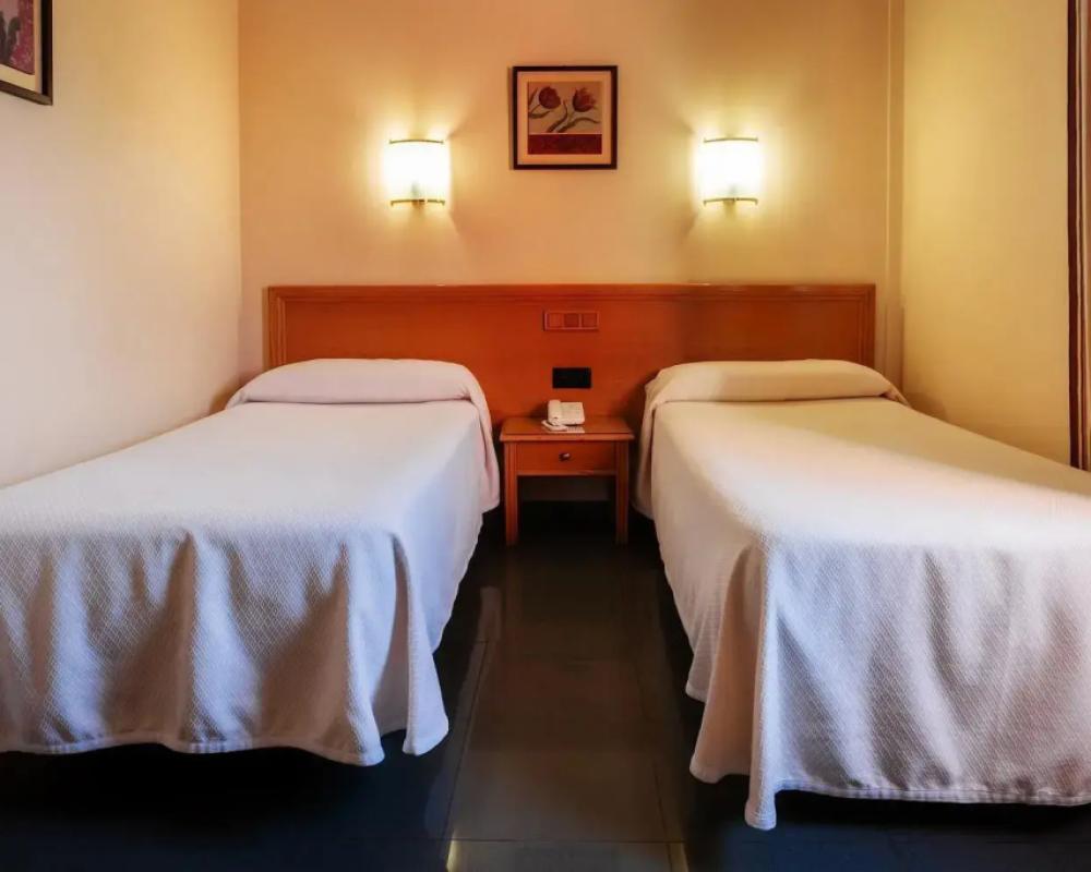 фото Hotel Zeus