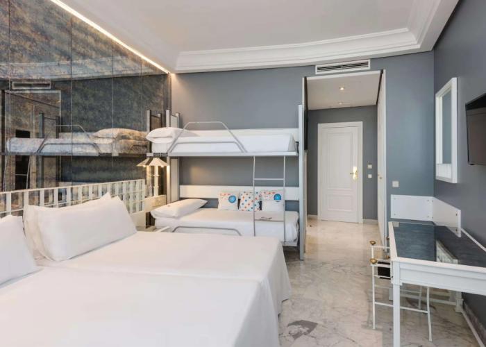 Hotel AZZ Mérida Medea