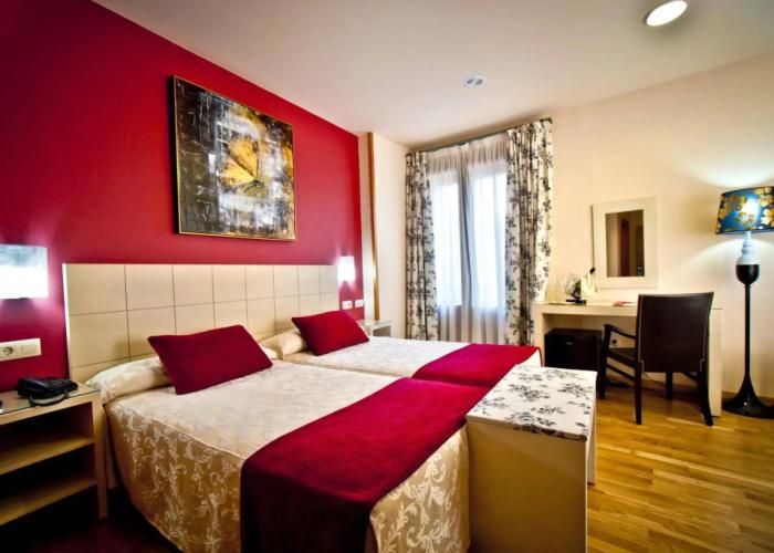 Hotel Condes de Castilla
