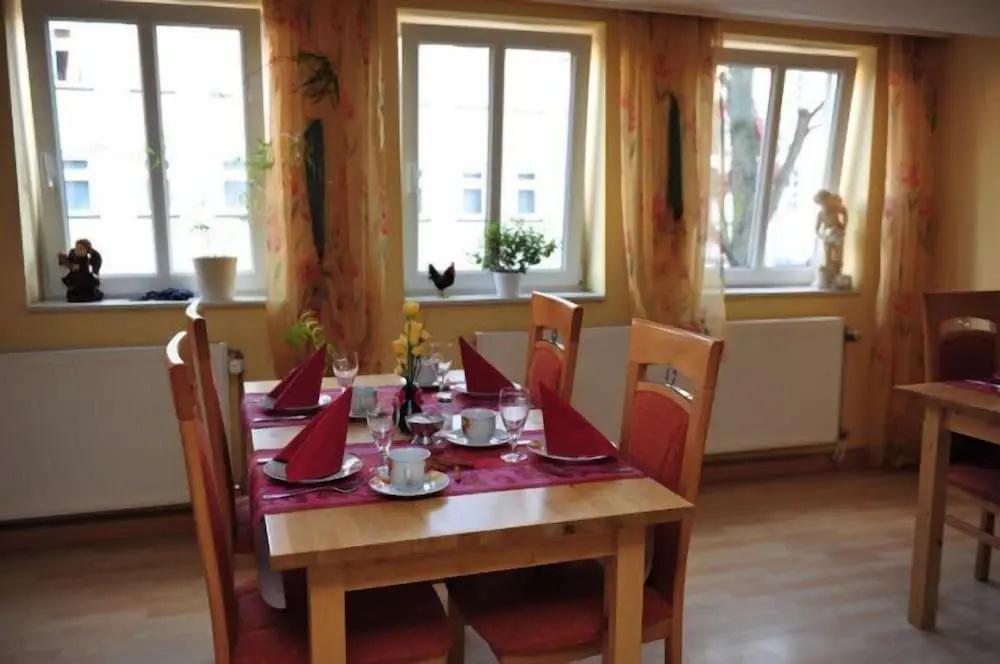 фото Hotel Hirsch