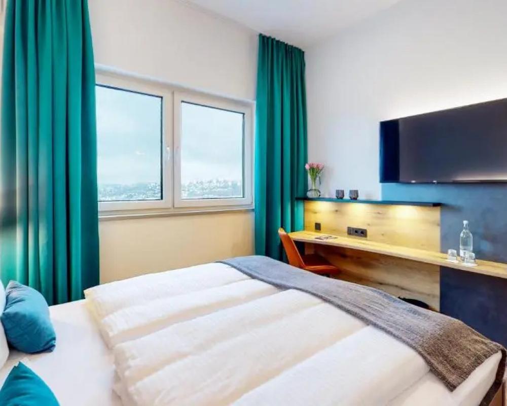 фото Point 7 Hotel