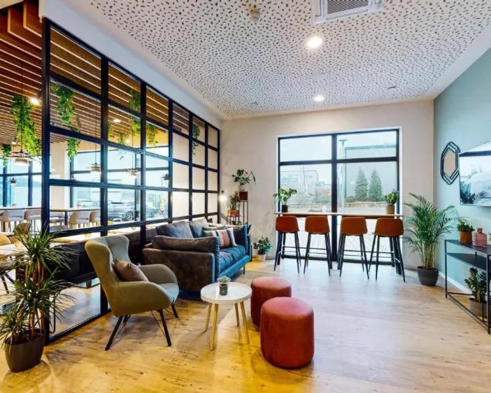 фото Point 7 Hotel