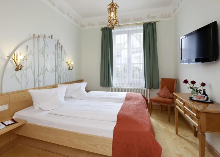 Hotel Hirsch