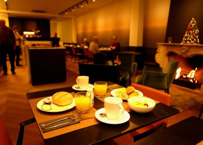 Hotel Acacia