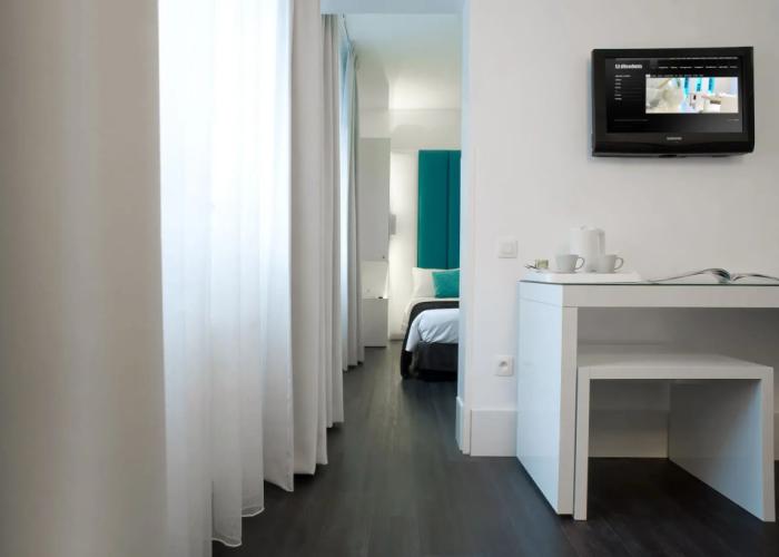 Hotel ECU - Different Hotels
