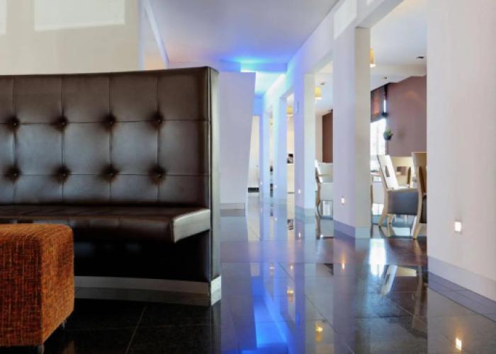 Hotel ECU - Different Hotels