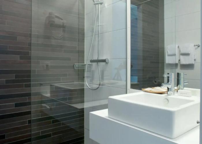 Hotel ECU - Different Hotels
