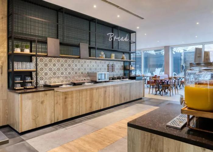 B&B HOTEL Mons Gare