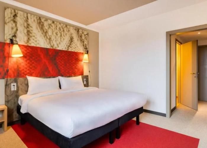 B&B HOTEL Mons Gare