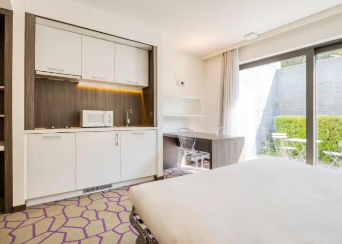 B&B HOTEL Mons Centre
