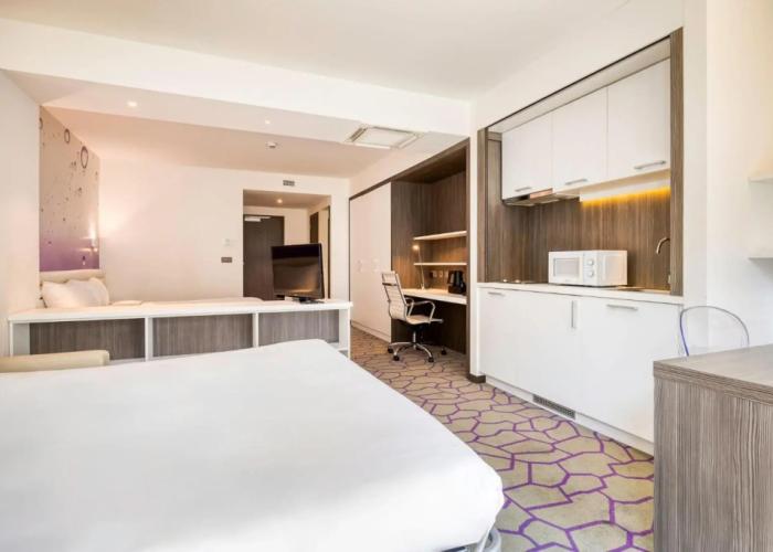 B&B HOTEL Mons Centre