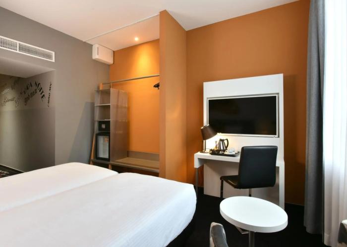 Martin’s Dream Hotel