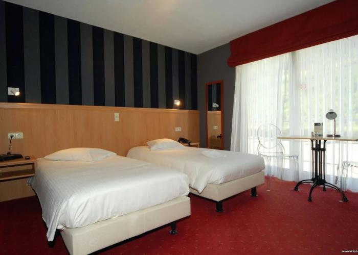 New Hotel De Lives