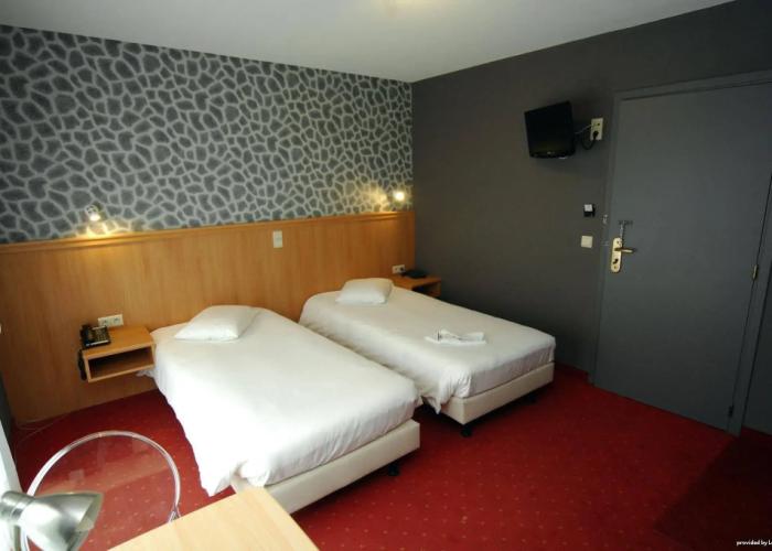 New Hotel De Lives