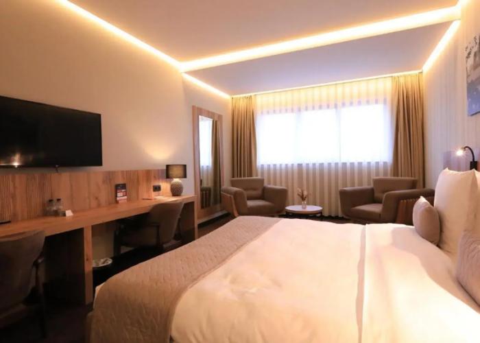 Hotel Le 830