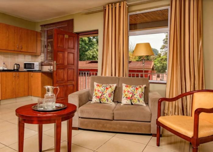 Serendib Suites & Conference Center