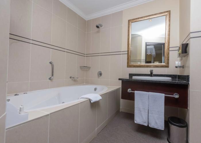 Sunbird Mount Soche Hotel