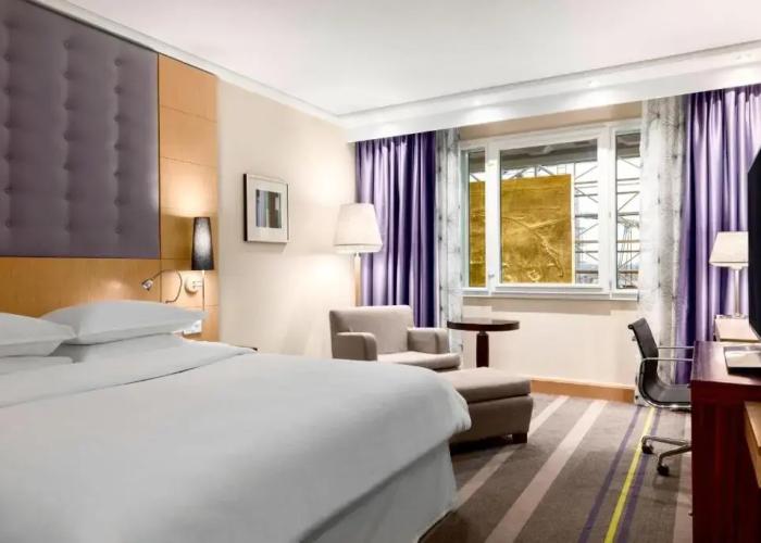 Sheraton Brussels Airport Hotel
