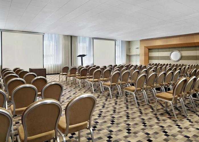 Sheraton Brussels Airport Hotel