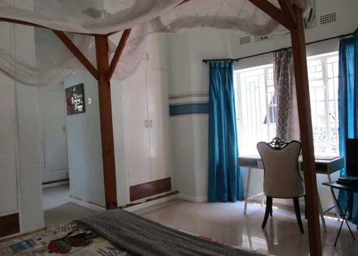 Blue Lagoon Lodge Blantyre