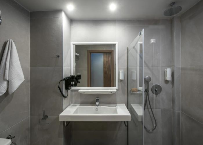 Mistral Mare Hotel