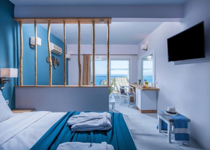 Mistral Mare Hotel