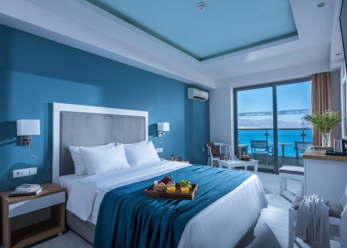 Mistral Mare Hotel