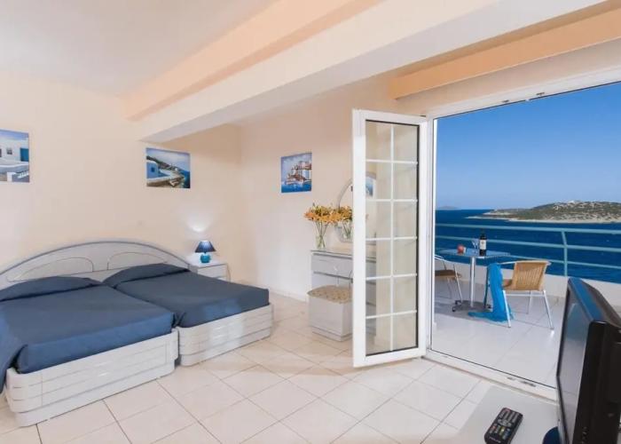 Creta Hotel