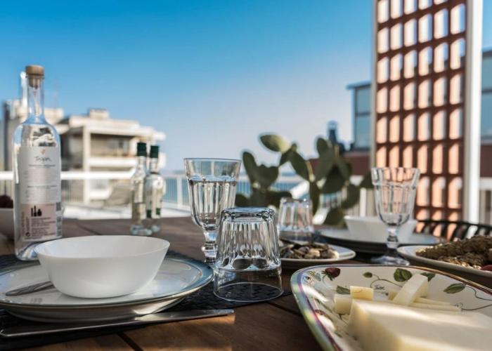 Sea View Beach Penthouse – Athens Coast