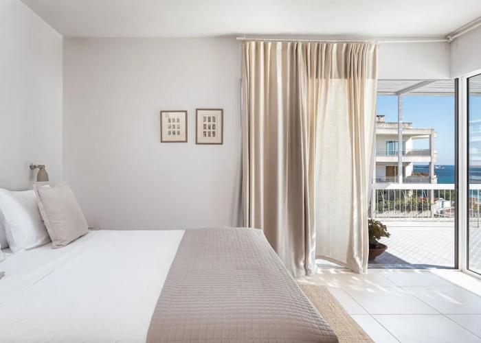 Sea View Beach Penthouse – Athens Coast