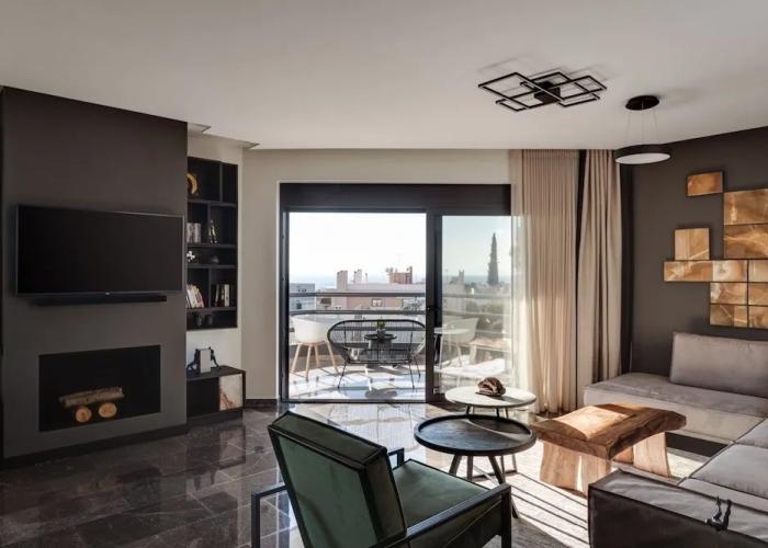 Athenian Riviera Luxurious Residence