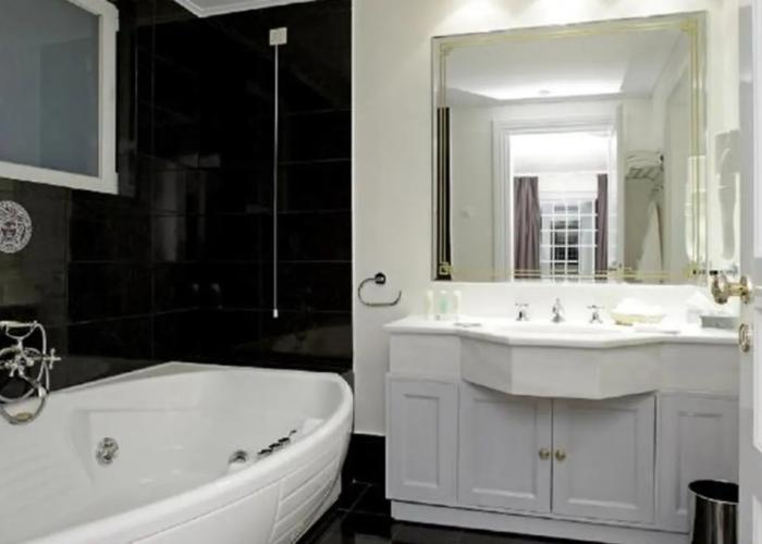 Theoxenia Palace Hotel
