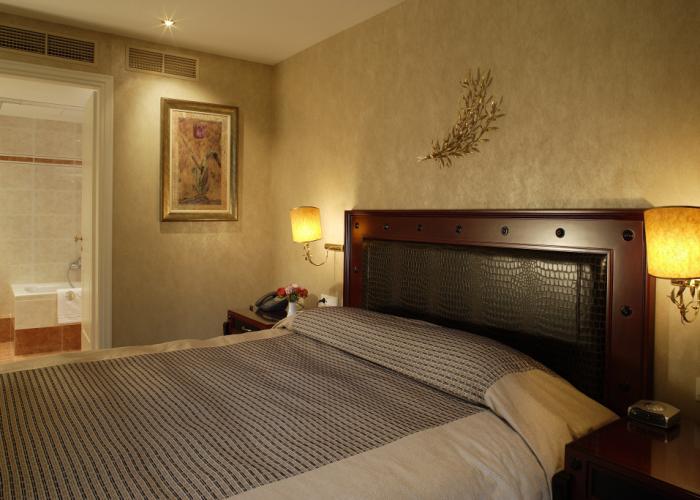 Theoxenia House Hotel