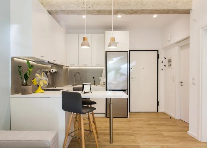 Kifissia Central Stylish Fresh 1 Bedroom Apartment near Metro