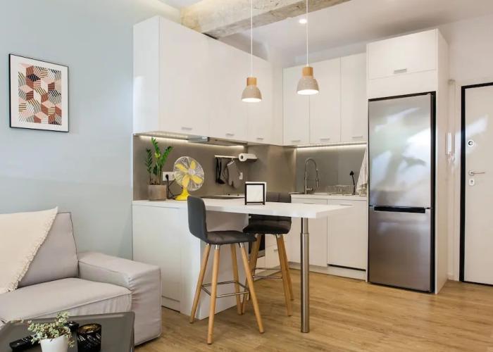 Kifissia Central Stylish Fresh 1 Bedroom Apartment near Metro