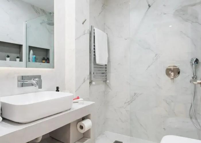 Kifissia Central Stylish Fresh 1 Bedroom Apartment near Metro