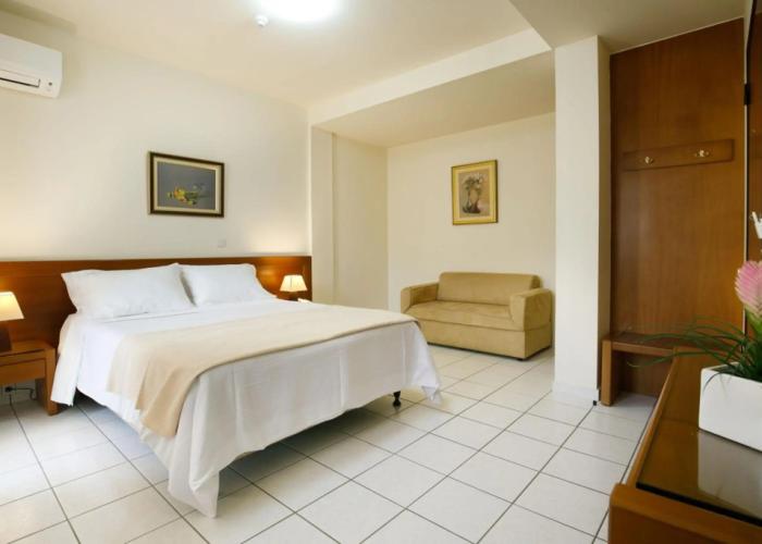 Athina Hotel