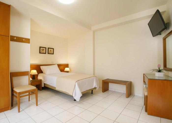 Athina Hotel