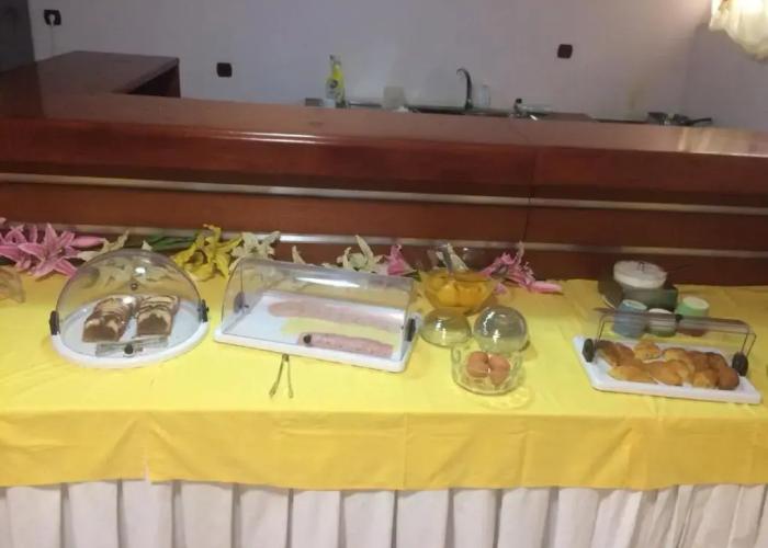 Hotel Ena